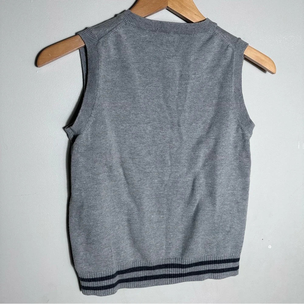 Kids Grey Sleeveless V-Neck Knit Vest with Hem Stripes